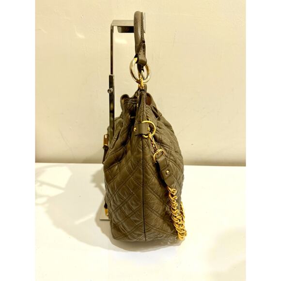 Marc Jacobs Quilted Leather Chain Stam Hobo Bag Olive Taupe Women's - Picture 3 of 16